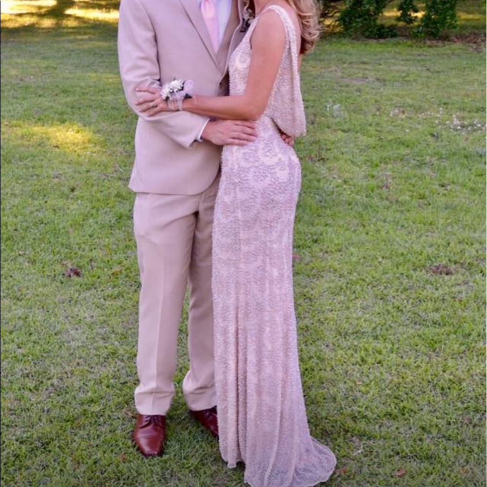 Mac Duggal gown size 0